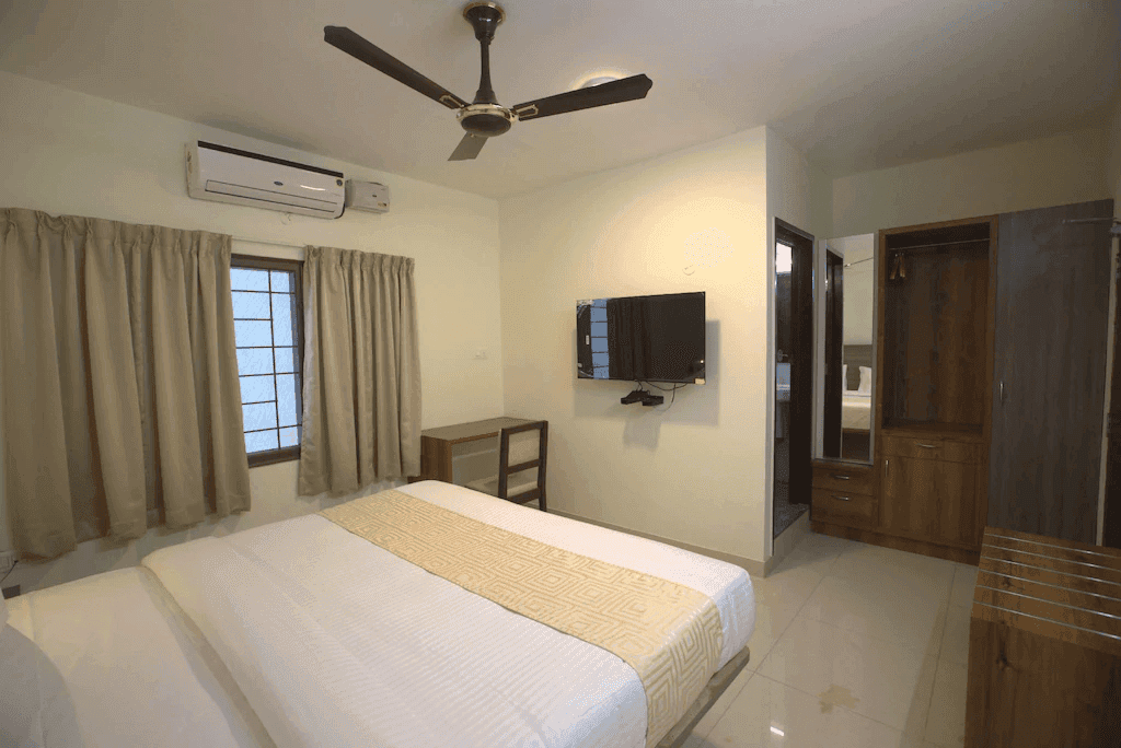 Why Book Direct With Us - 1